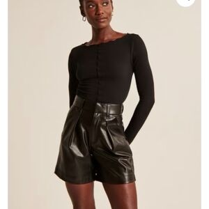Abercrombie & Fitch Vegan Leather High Rise Tailored Shorts Edgy Cool Medium